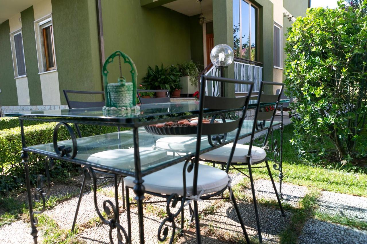 Appartamento Casa Vacanze Enjoy Assisi Bagian luar foto