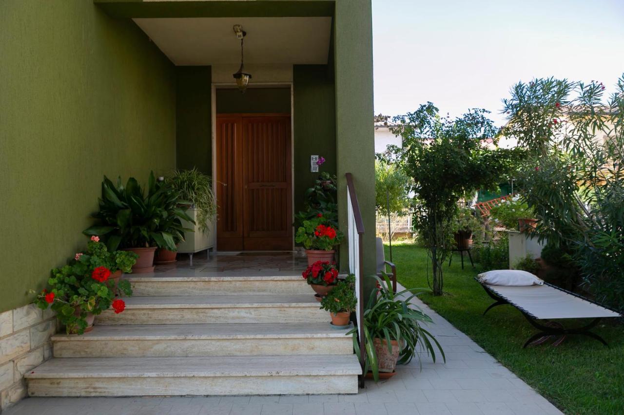 Appartamento Casa Vacanze Enjoy Assisi Bagian luar foto